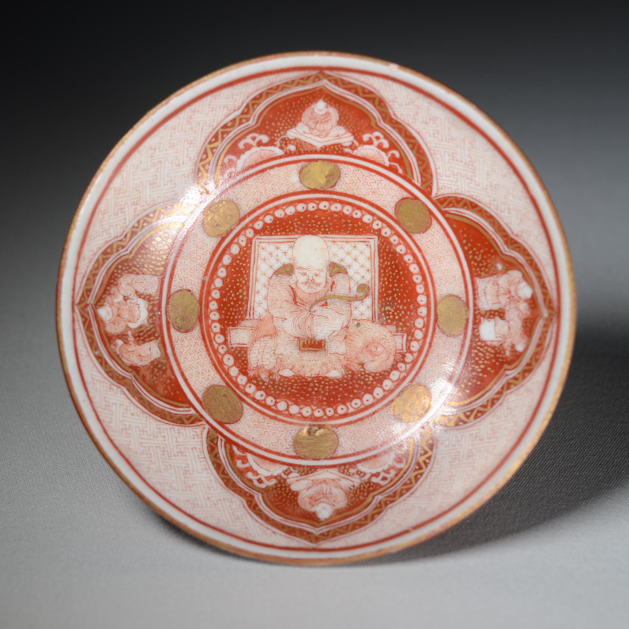 1ミリメートルの中に9本の線描