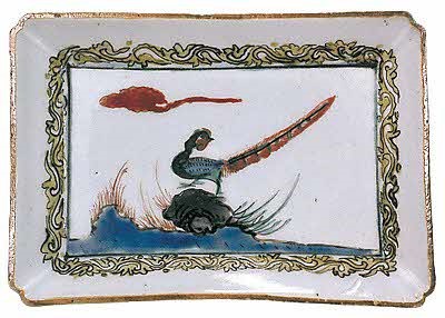 瑞雲雉子唐草文隅入長四方皿