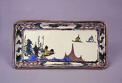 干網帰帆図隅入長角皿