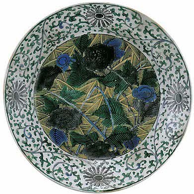 色絵牡丹図平鉢